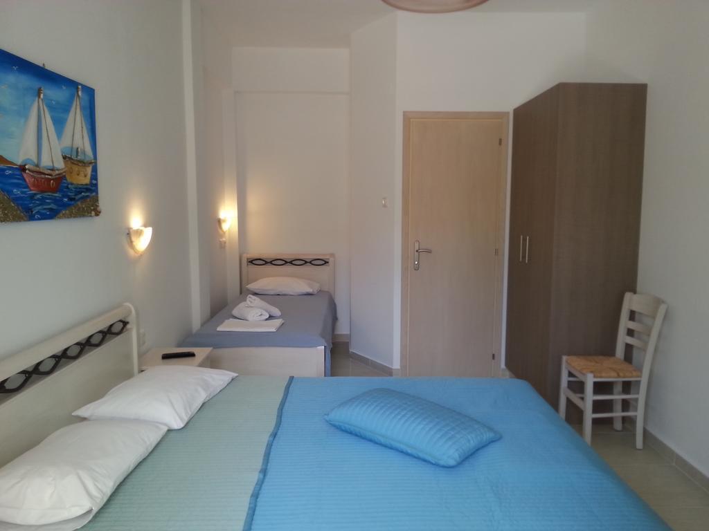 Guesthouse Irene Afissos Quarto foto
